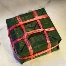 Load image into Gallery viewer, Bánh Chûng (Pork or Vegan)
